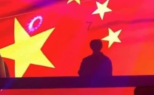 老师和学生恋爱有什么危害？