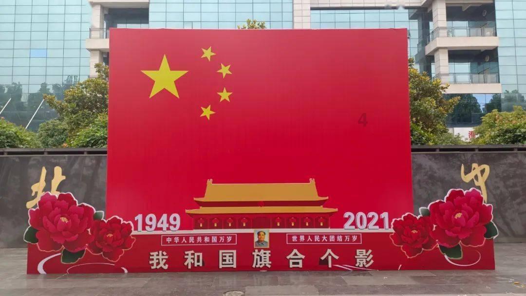 职场中，很多员工都不愿意在女领导的手下工作，原因有哪些呢？游戏画面