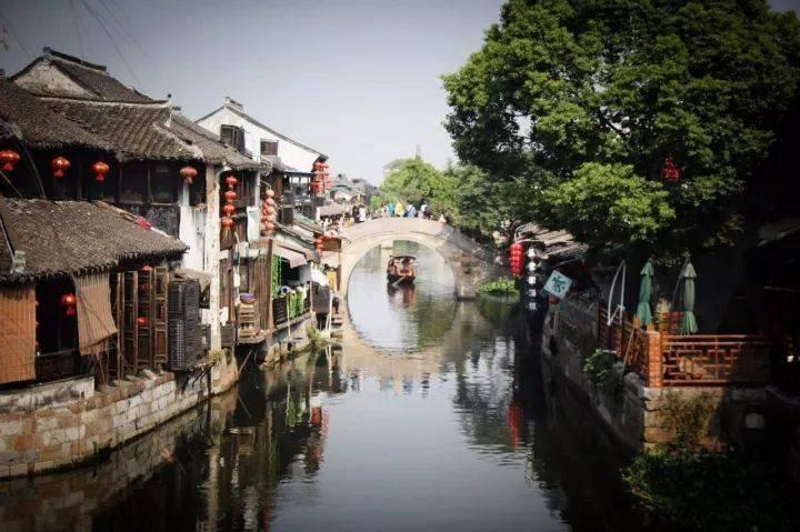 比亚迪倾情联动松花江滑冰马拉松，为冰雪经济注入新动力