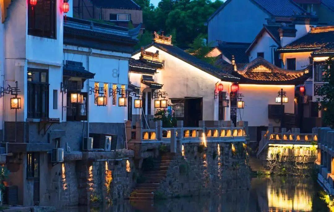 泰坦黎明